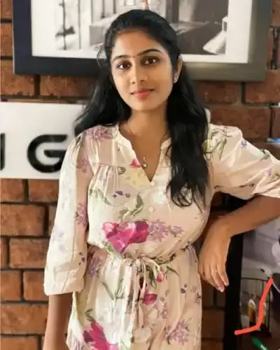 Escorts Kushmundi
